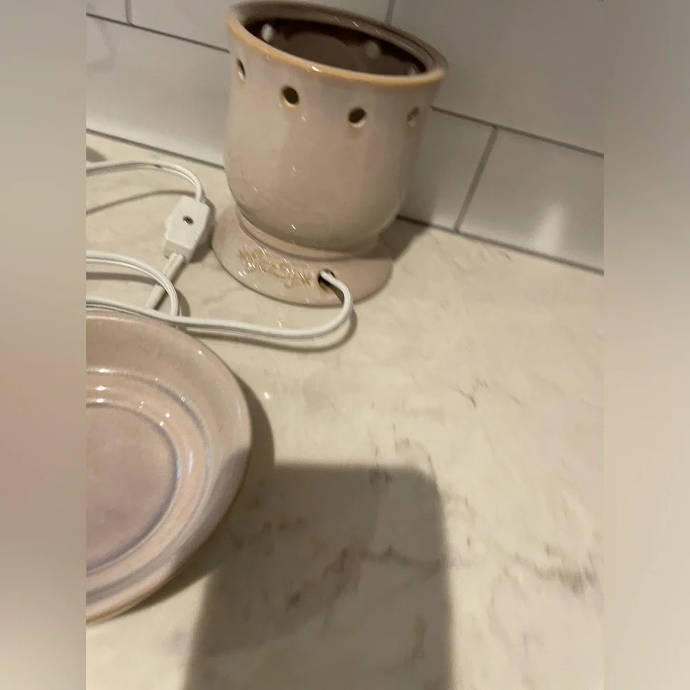 Scentsy beautiful neutral